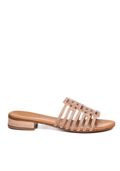  VINCENT VEGA | P20 TINASTRIP-CHAMPAGNE